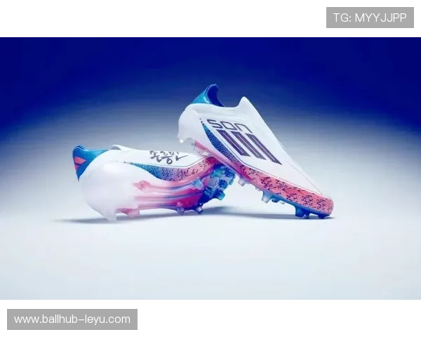 孙兴慜最常用战靴：阿迪达斯X系列